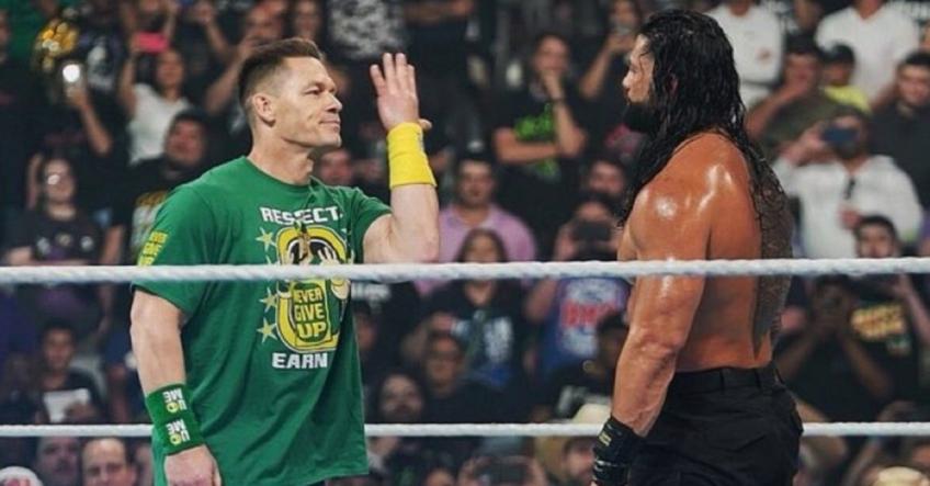 John Cena provoca Roman Reigns con il suo memorabile gesto